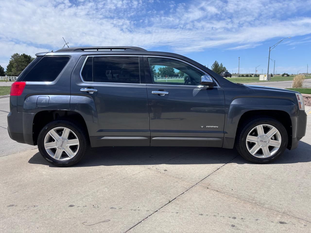 GMC Terrain AWD 4dr SLT-1 2010