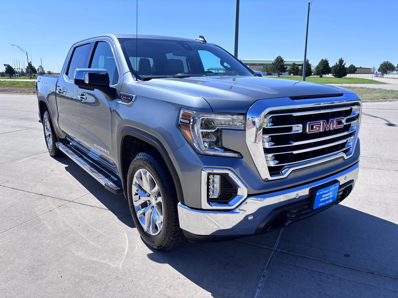 GMC Sierra 1500 4WD Crew Cab 147" SLT 2020