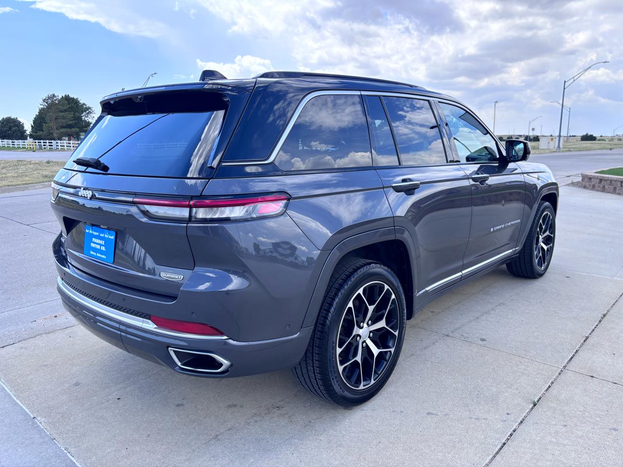 Jeep Grand Cherokee Summit Reserve 4x4 2025