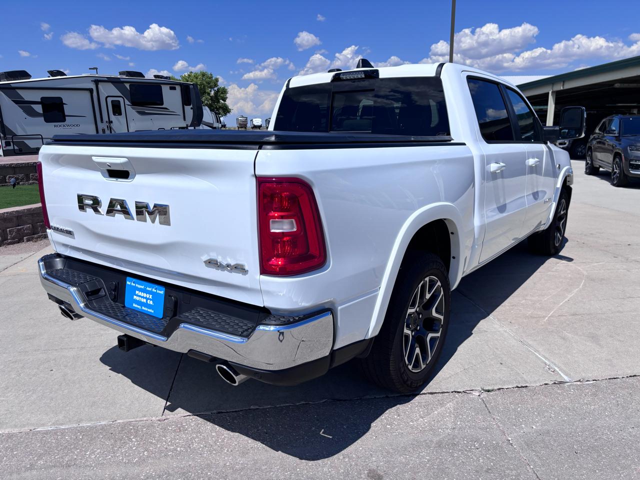 RAM 1500 Laramie 4x4 Crew Cab 5'7" Box 2026