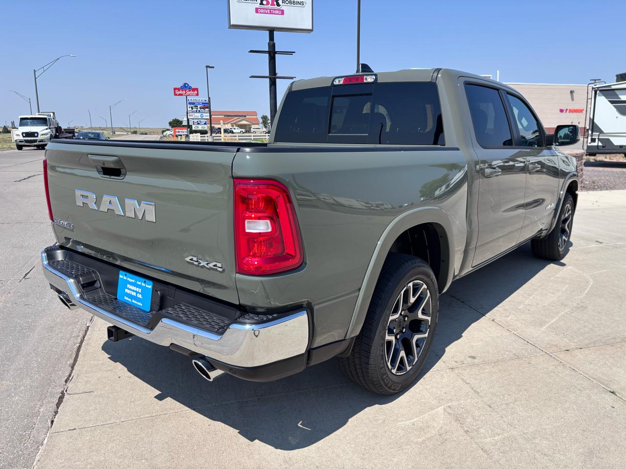 RAM 1500 Laramie 4x4 Crew Cab 5'7" Box 2026