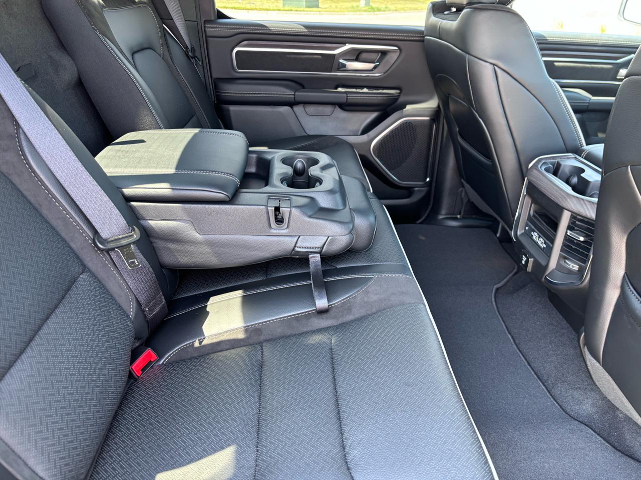 RAM 1500 Laramie 4x4 Crew Cab 5'7" Box 2026