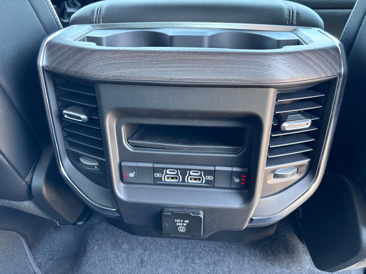 RAM 1500 Laramie 4x4 Crew Cab 5'7" Box 2026