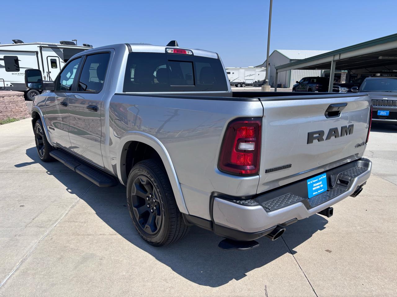 RAM 1500 Big Horn 4x4 Crew Cab 5'7" Box 2025