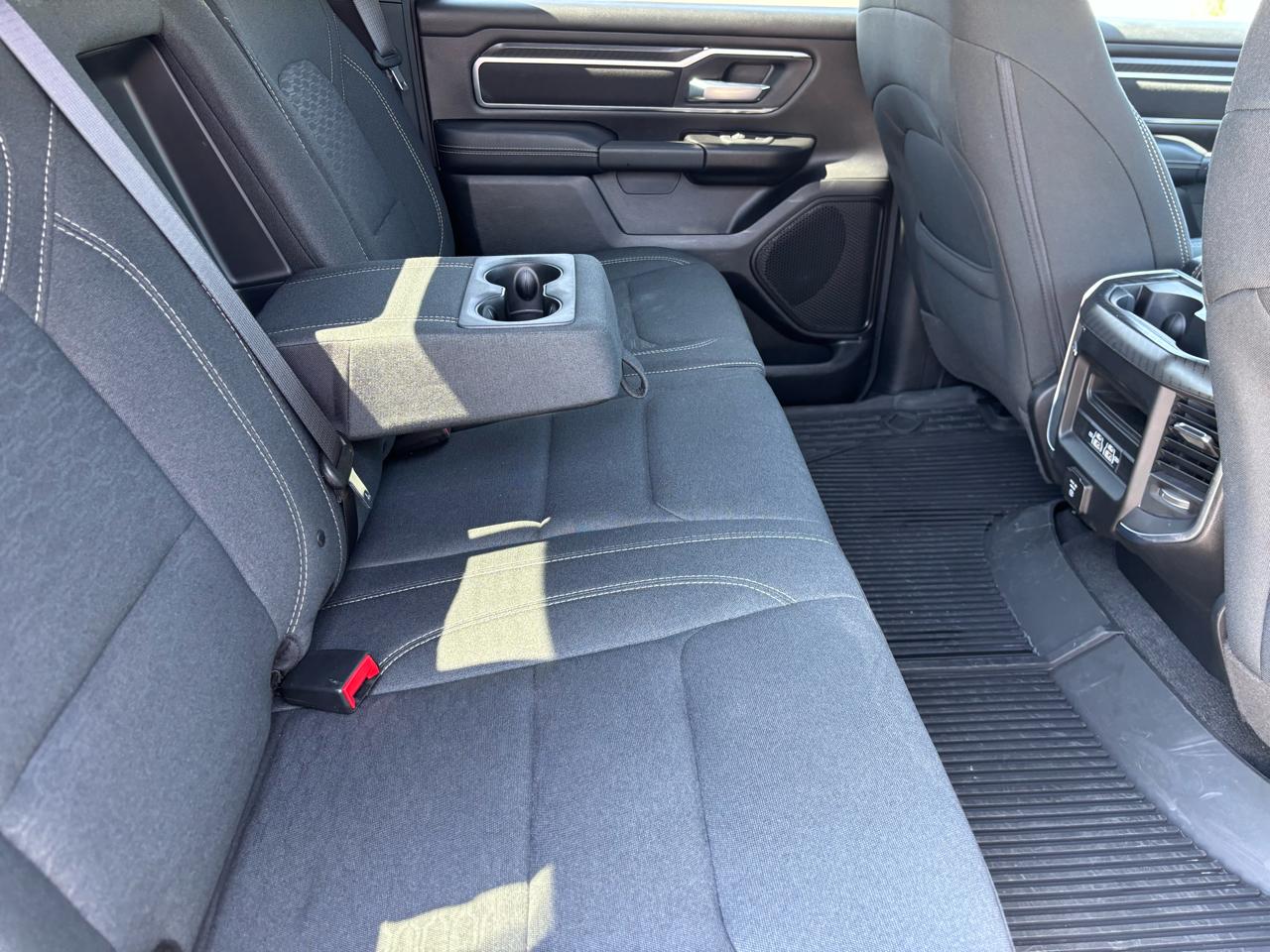 RAM 1500 Big Horn 4x4 Crew Cab 5'7" Box 2025