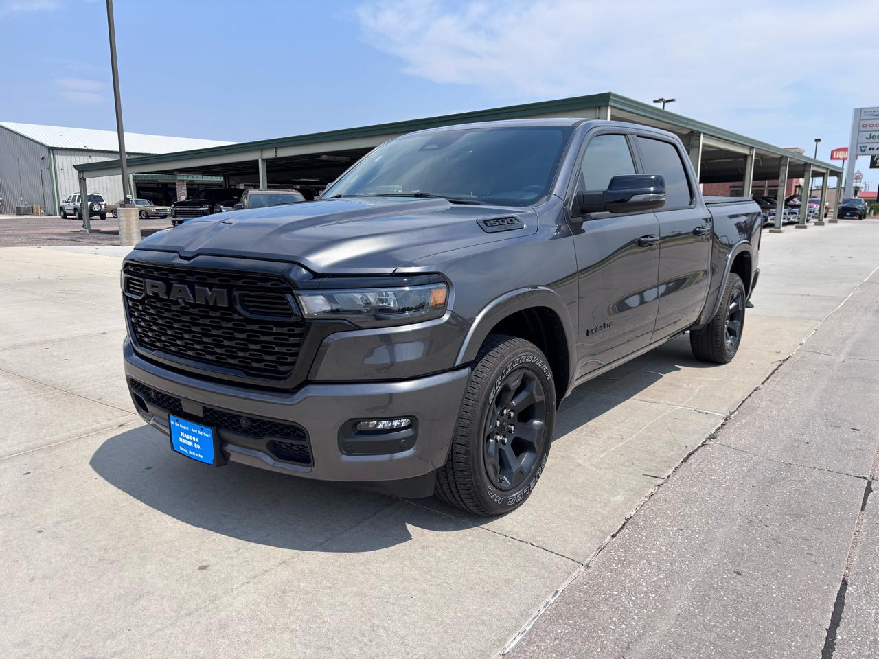 RAM 1500 Big Horn 4x4 Crew Cab 5'7" Box 2025