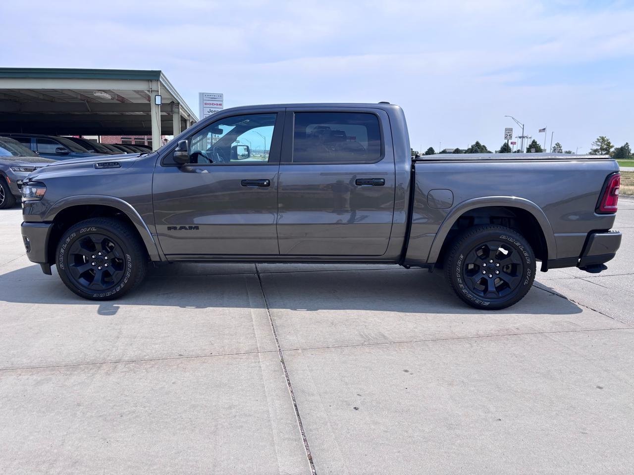 RAM 1500 Big Horn 4x4 Crew Cab 5'7" Box 2025
