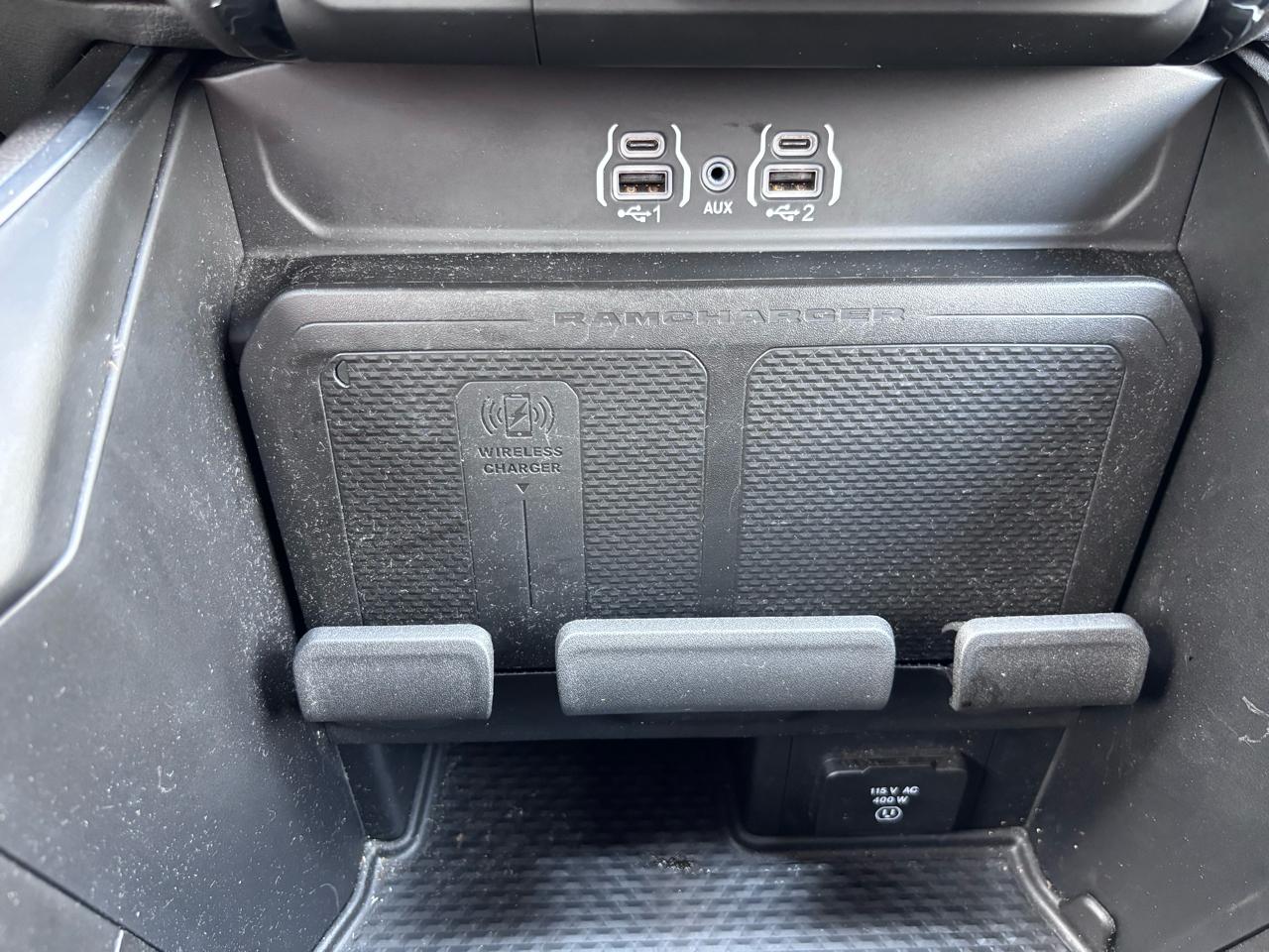 RAM 1500 Big Horn 4x4 Crew Cab 5'7" Box 2025
