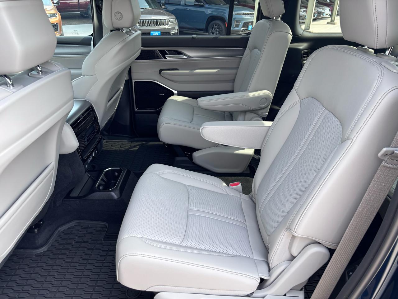 Jeep Grand Wagoneer Limited Reserve 4x4 2026