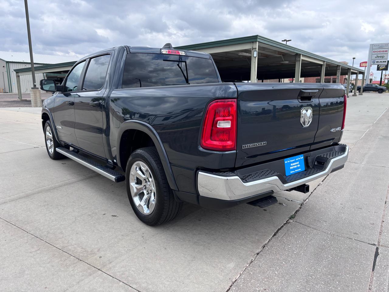 RAM 1500 Big Horn 4x4 Crew Cab 5'7" Box 2025