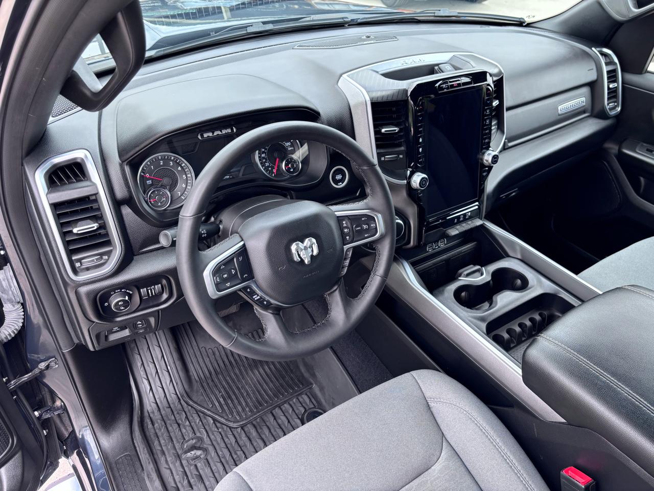 RAM 1500 Big Horn 4x4 Crew Cab 5'7" Box 2025