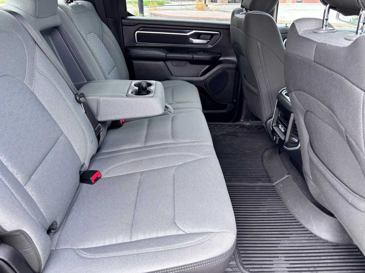 RAM 1500 Big Horn 4x4 Crew Cab 5'7" Box 2025