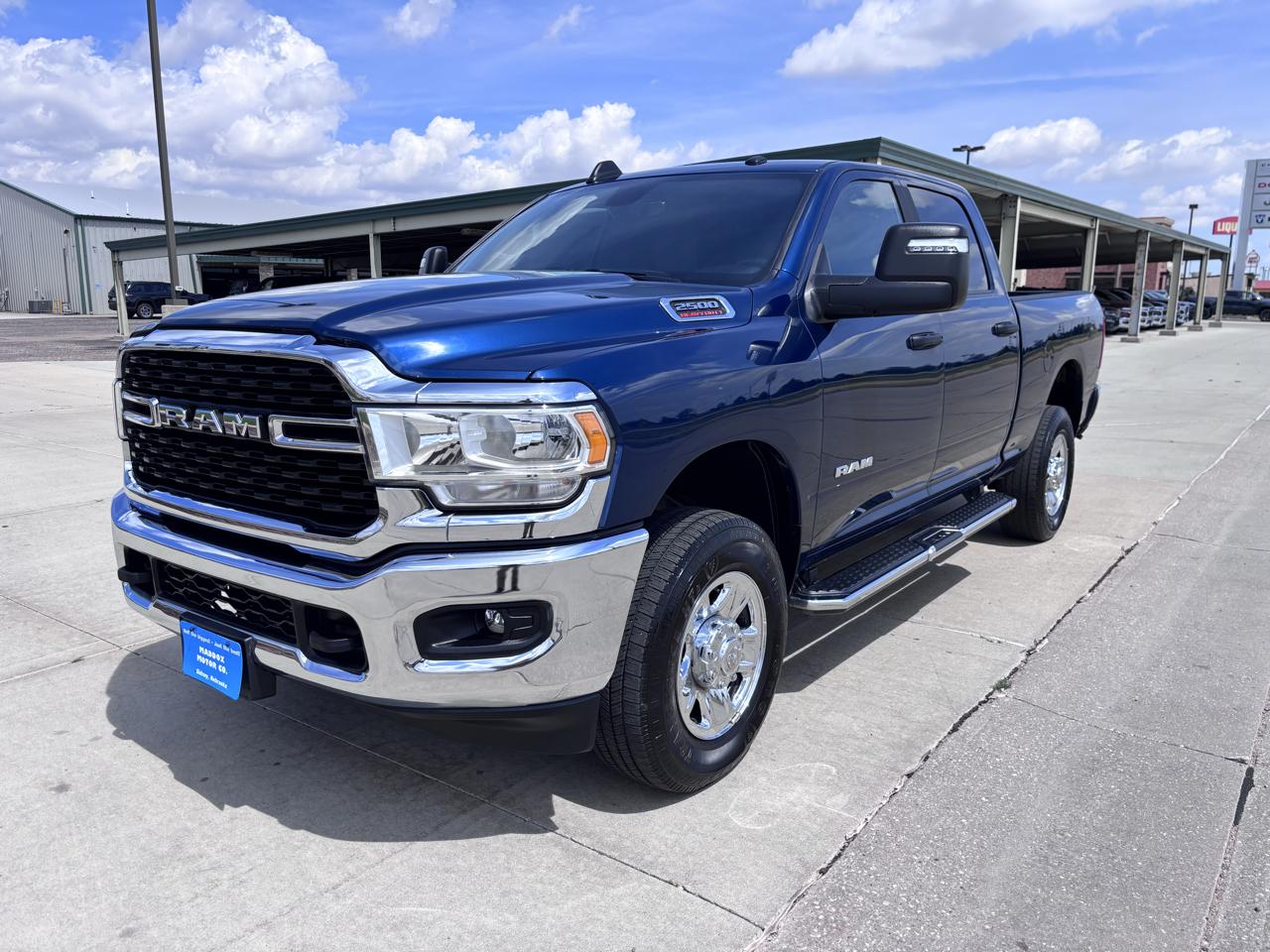 RAM 2500 Big Horn 4x4 Crew Cab 6'4" Box 2024
