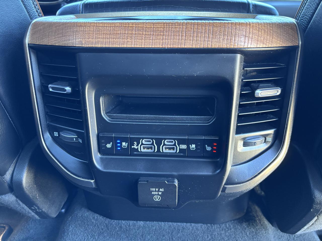 RAM 1500 Longhorn 4x4 Crew Cab 5'7" Box 2020
