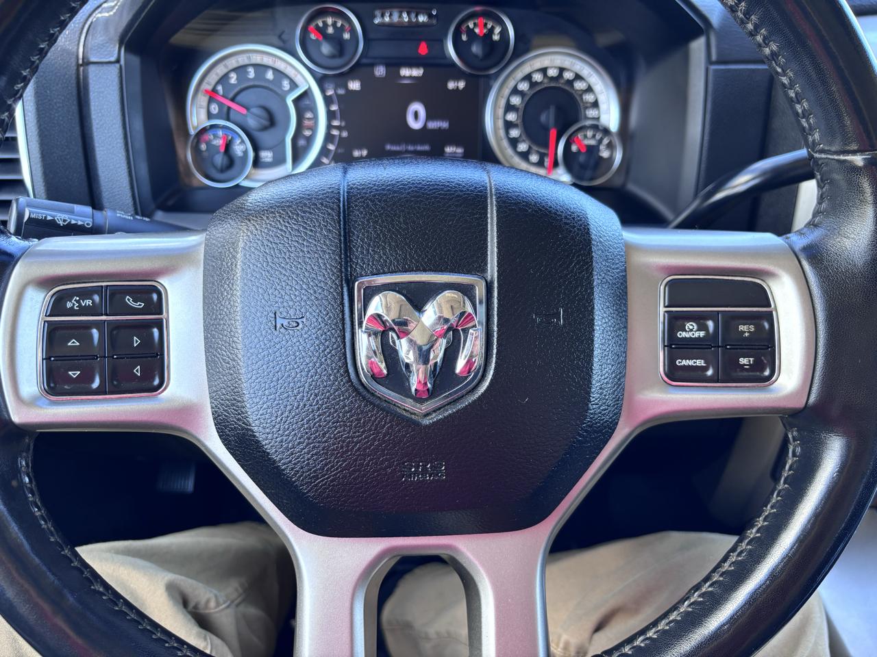 RAM 2500 Laramie 4x4 Crew Cab 6'4" Box 2018