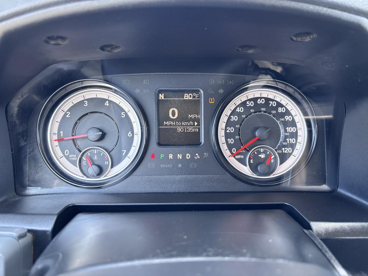 RAM 2500 Tradesman 4x4 Reg Cab 8' Box 2018