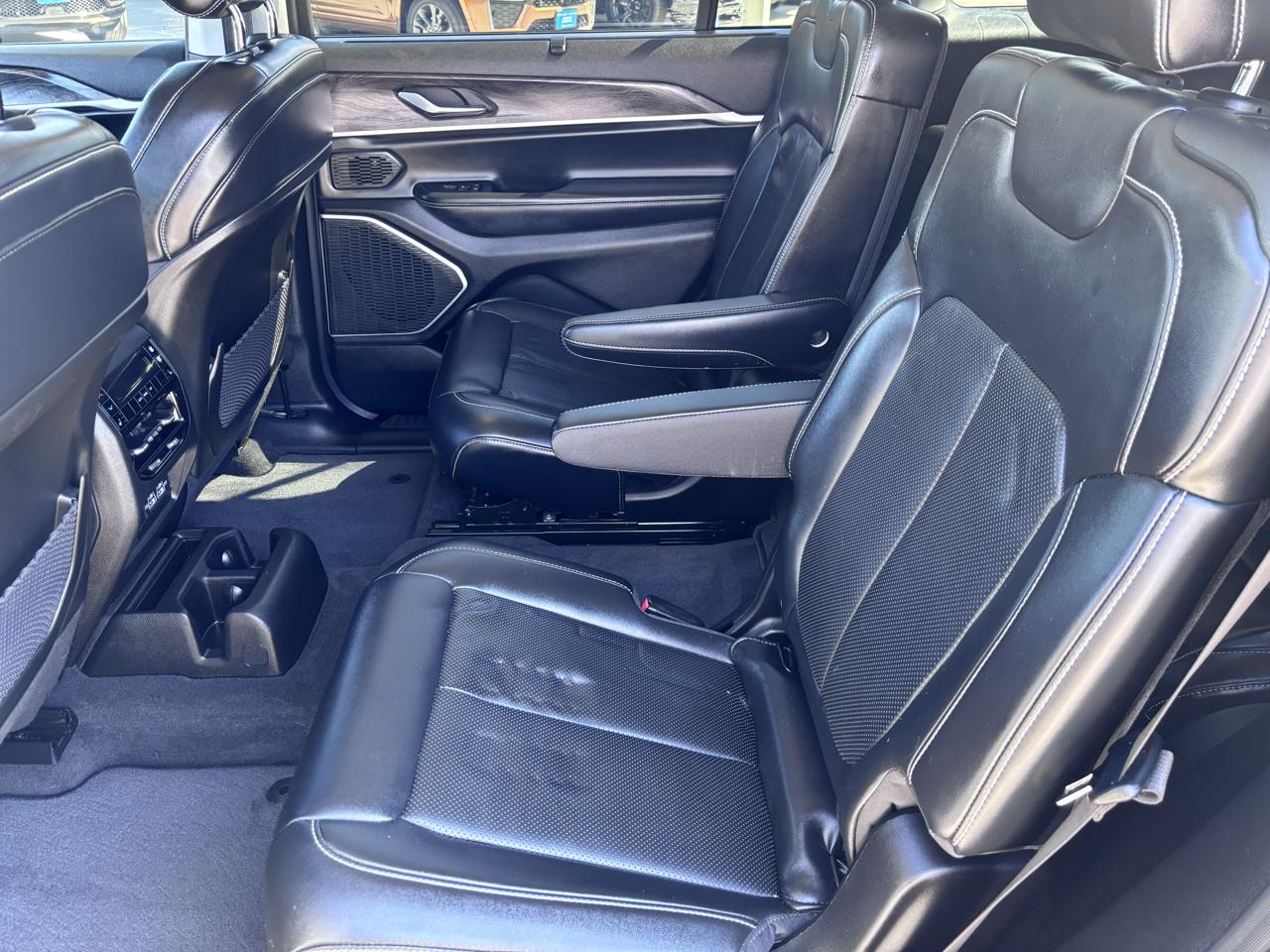 Jeep Grand Cherokee L Limited 4x4 2021