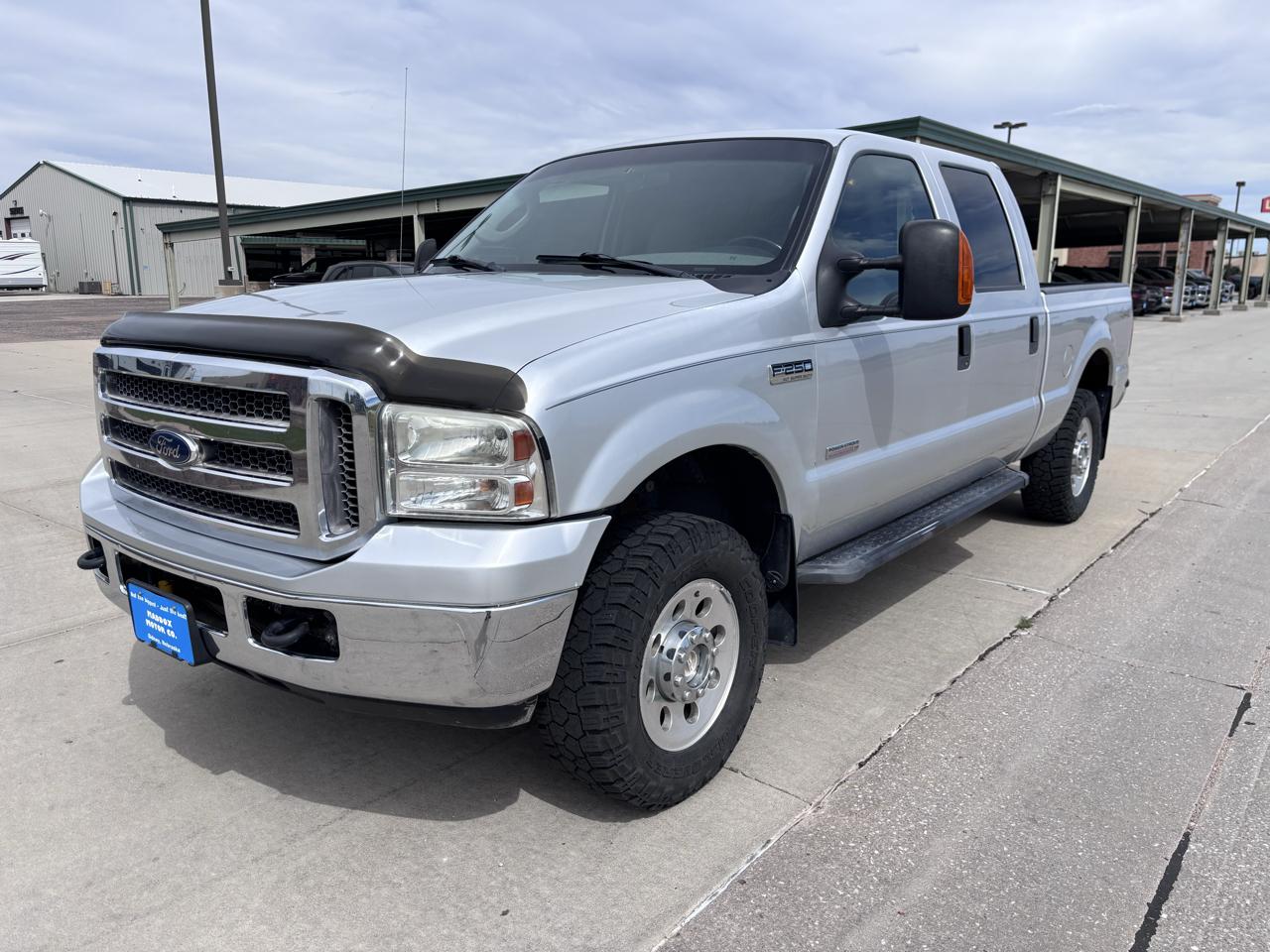 Ford Super Duty F-250 Crew Cab 156" XLT 4WD 2005