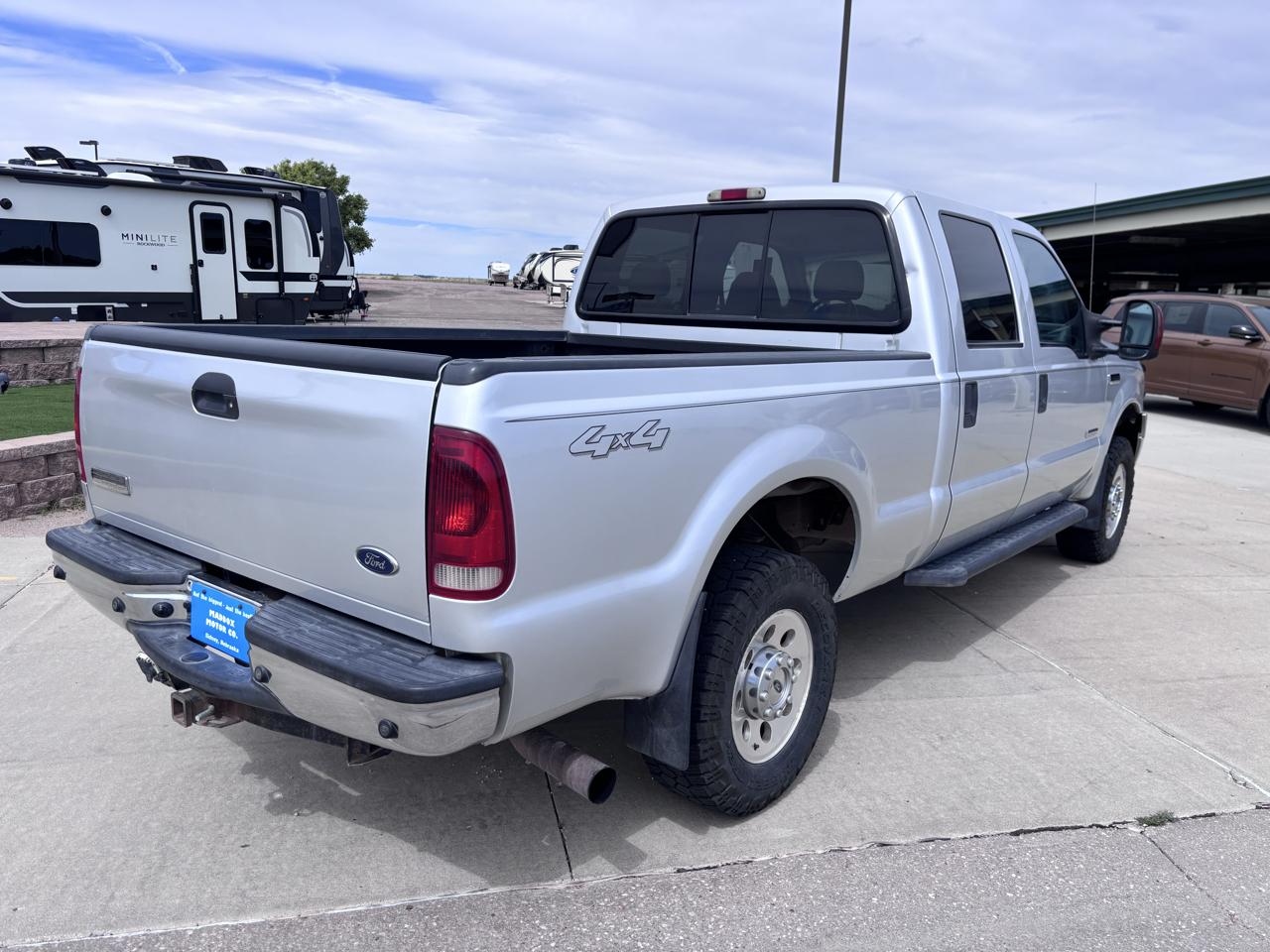 Ford Super Duty F-250 Crew Cab 156" XLT 4WD 2005