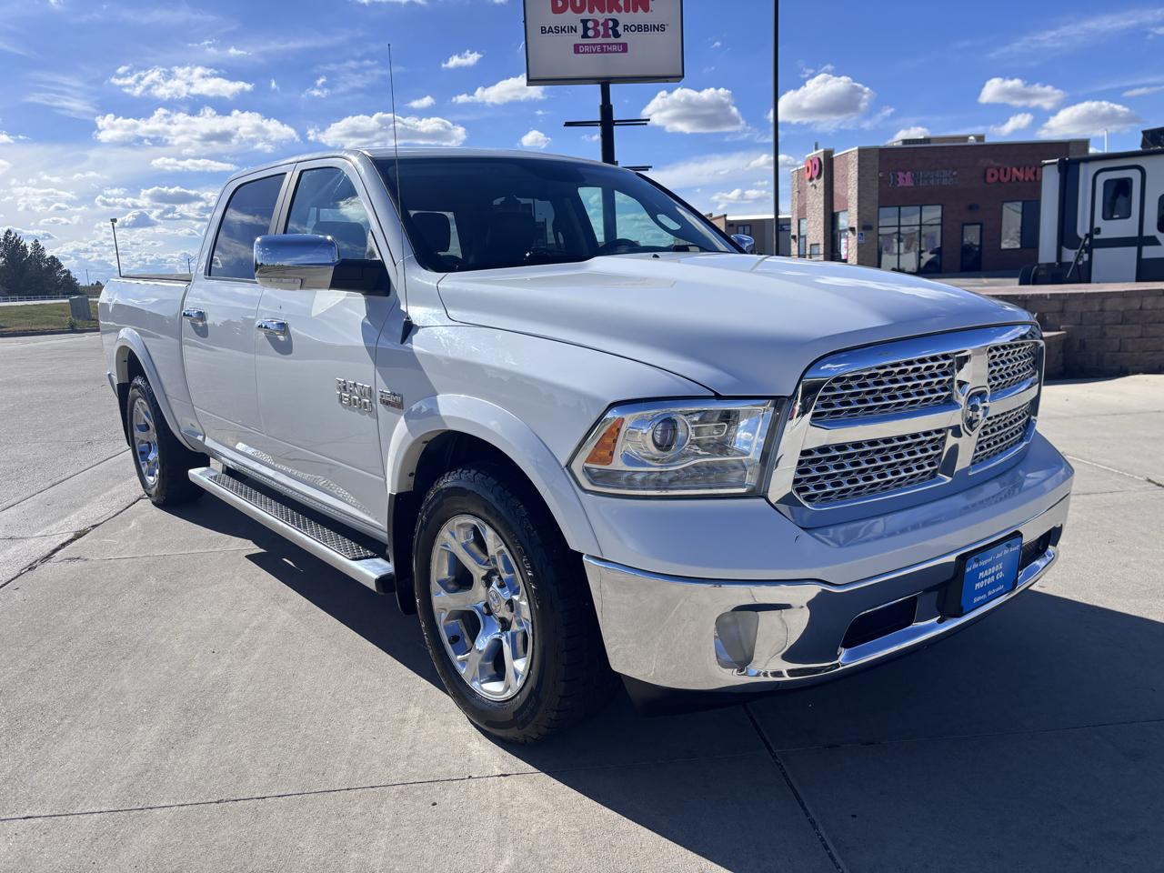 RAM 1500 Laramie 4x4 Crew Cab 6'4" Box 2018