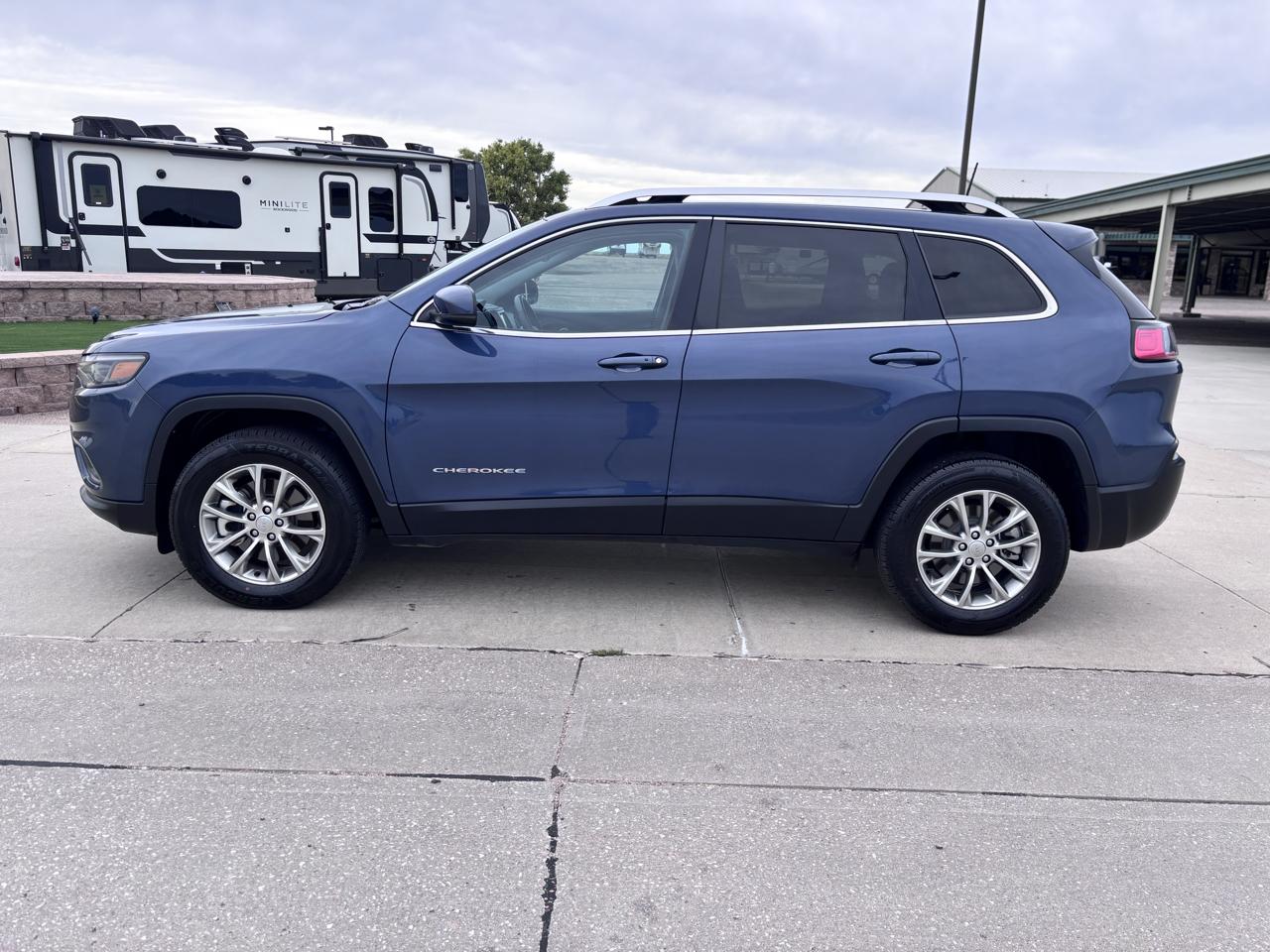 Jeep Cherokee Latitude Lux 4x4 2021