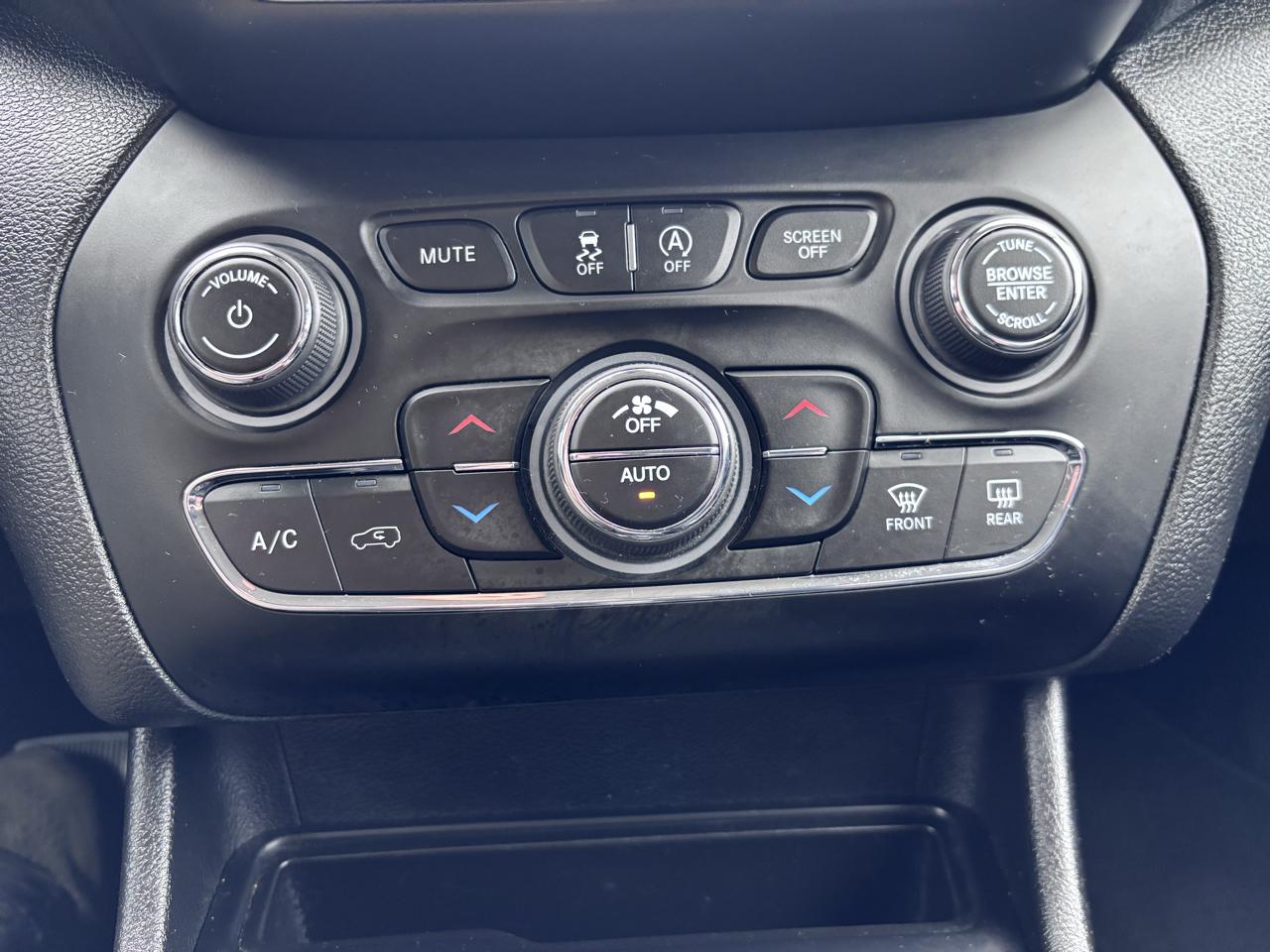 Jeep Cherokee Latitude Lux 4x4 2021