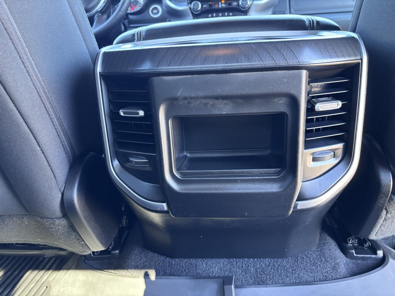 RAM 1500 Big Horn 4x4 Crew Cab 6'4" Box 2025