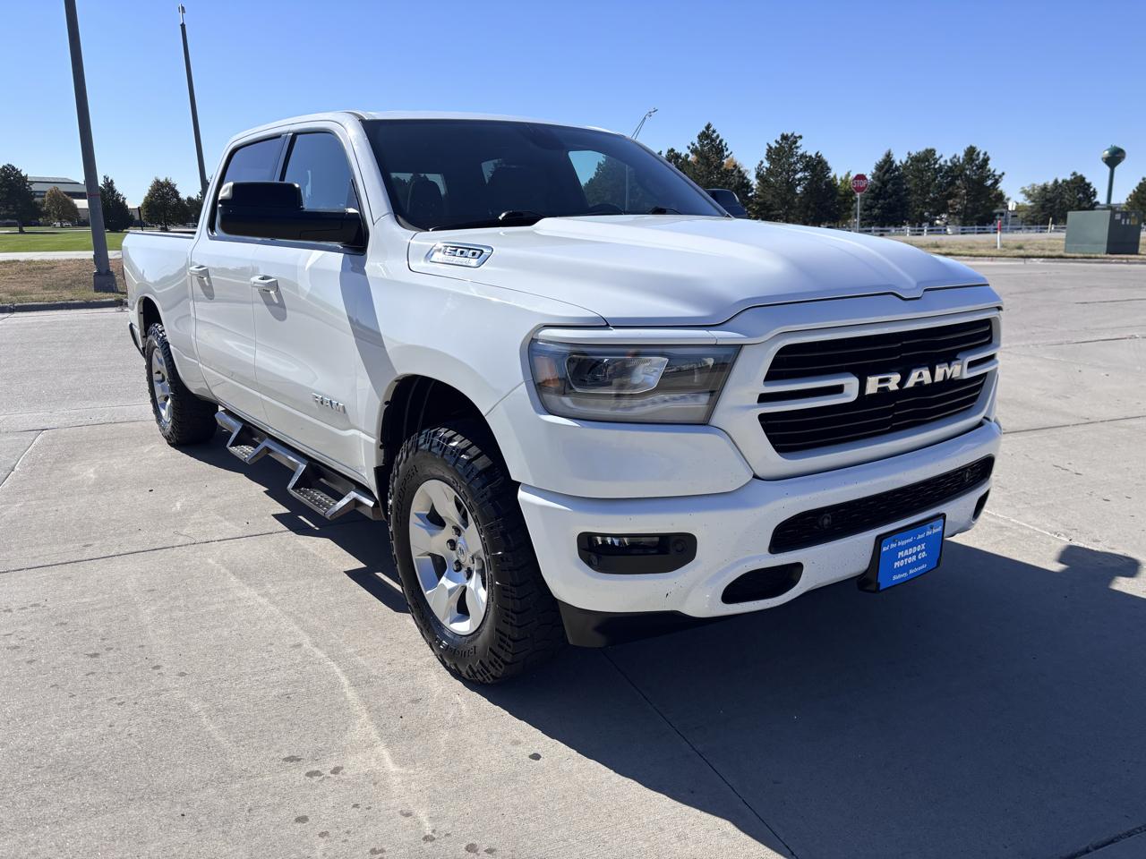 RAM 1500 Big Horn/Lone Star 4x4 Crew Cab 6'4" Box 2019