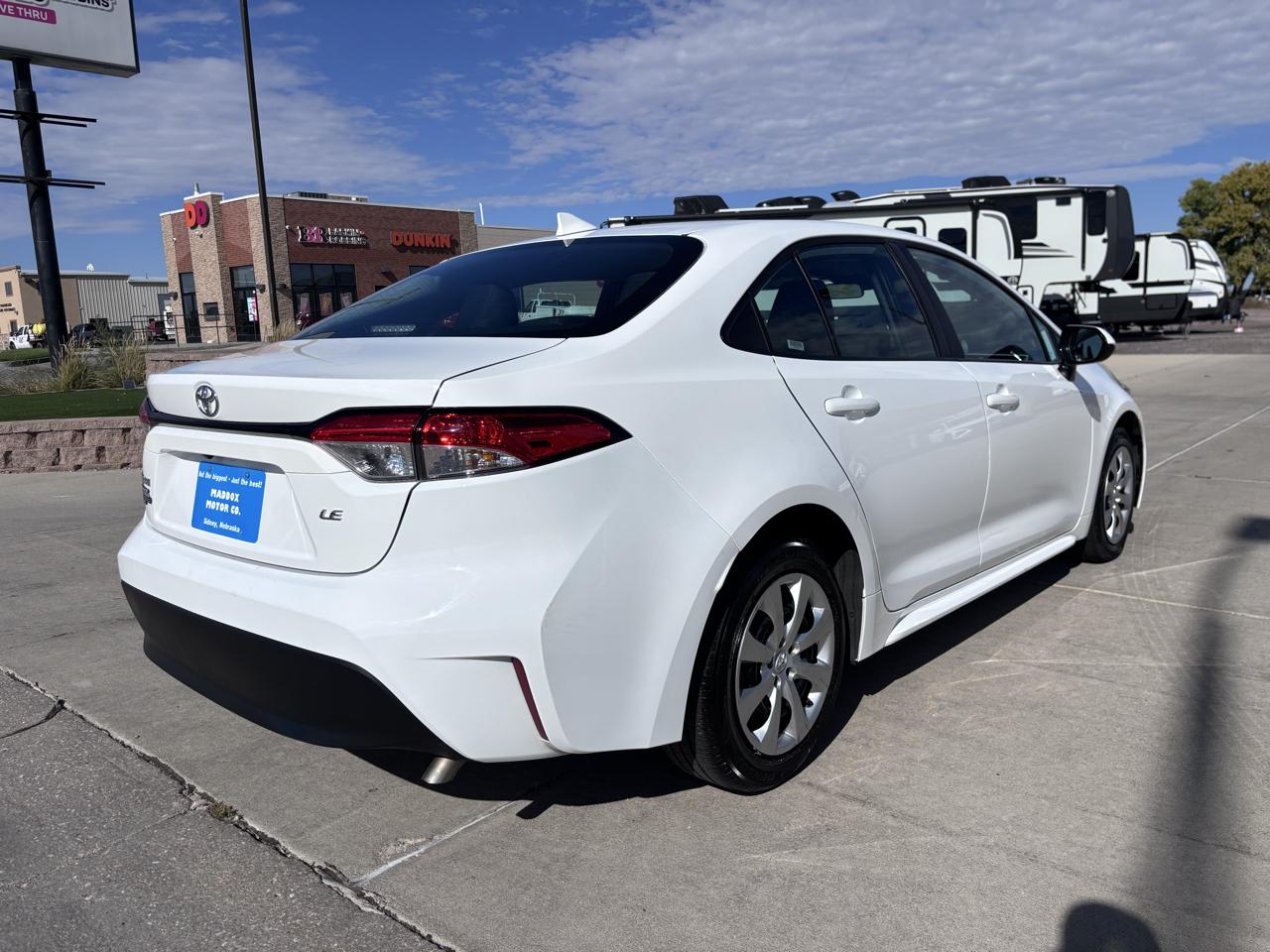 Toyota Corolla LE CVT (Natl) 2026