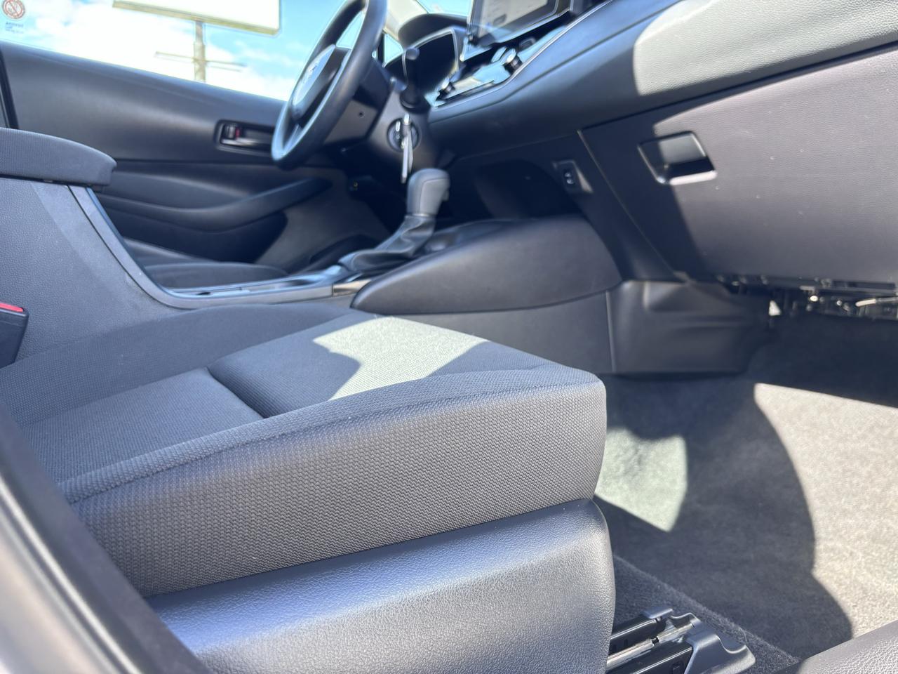 Toyota Corolla LE CVT (Natl) 2026