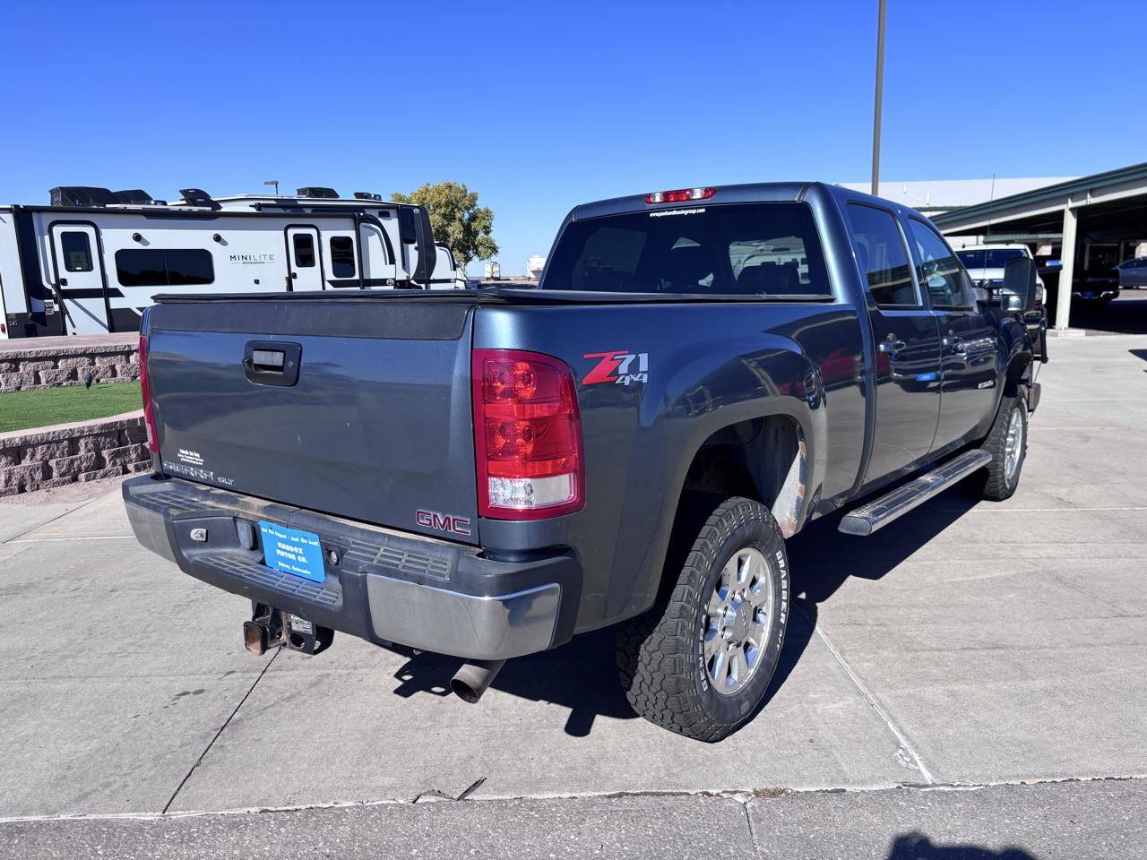 GMC Sierra 2500HD 4WD Crew Cab 153.7" SLT 2012