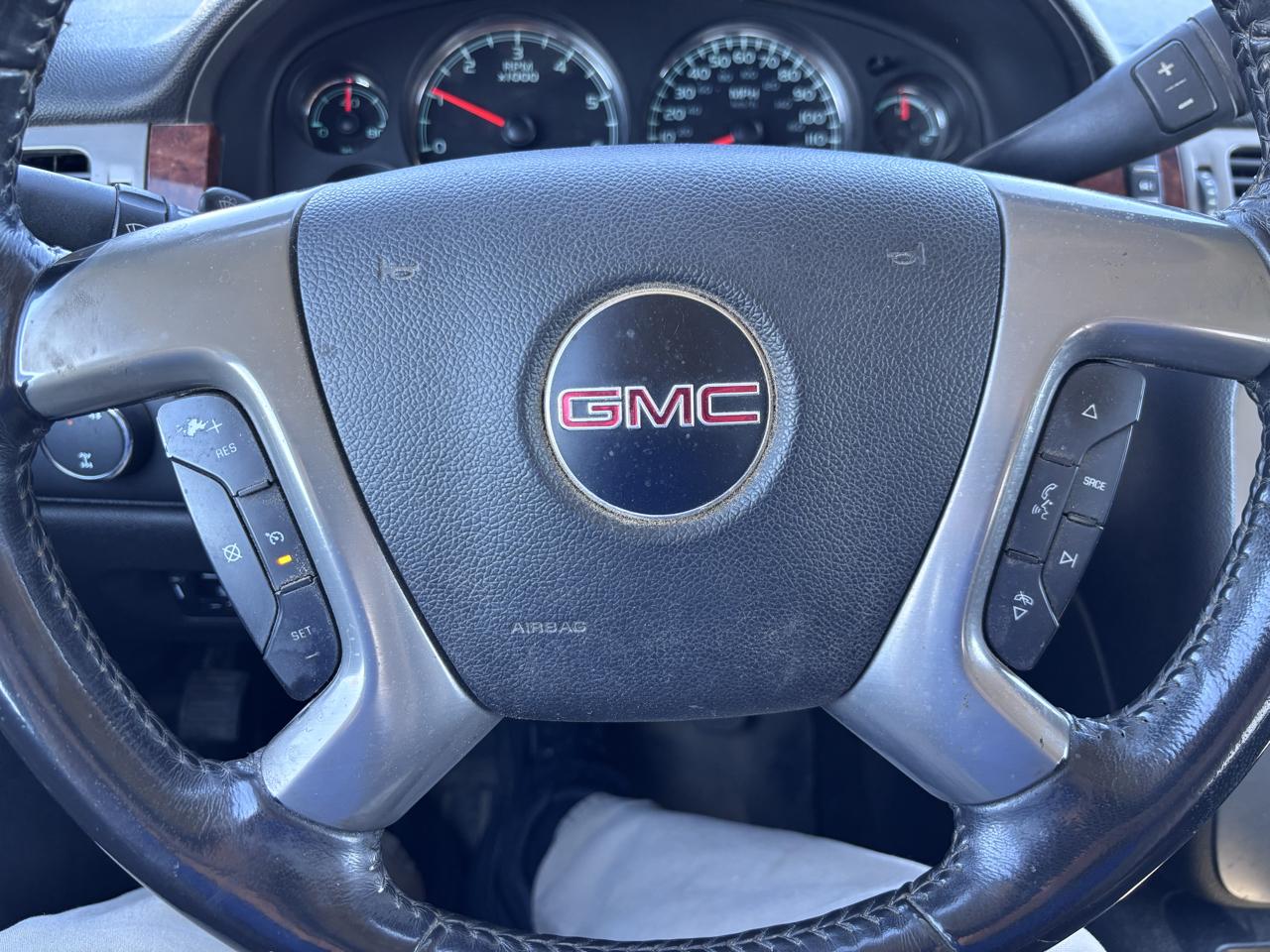 GMC Sierra 2500HD 4WD Crew Cab 153.7" SLT 2012