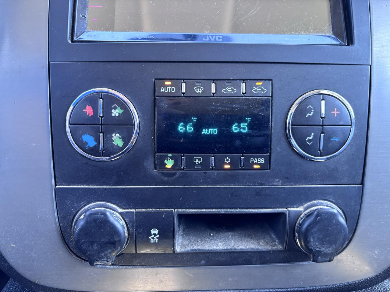 GMC Sierra 2500HD 4WD Crew Cab 153.7" SLT 2012