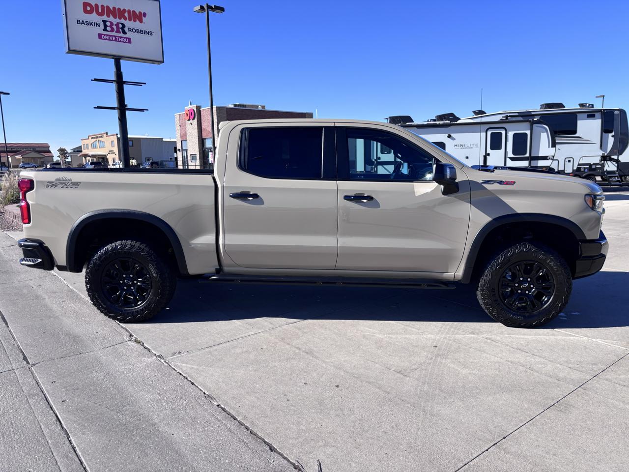 Chevrolet Silverado 1500 4WD Crew Cab 147" ZR2 2022