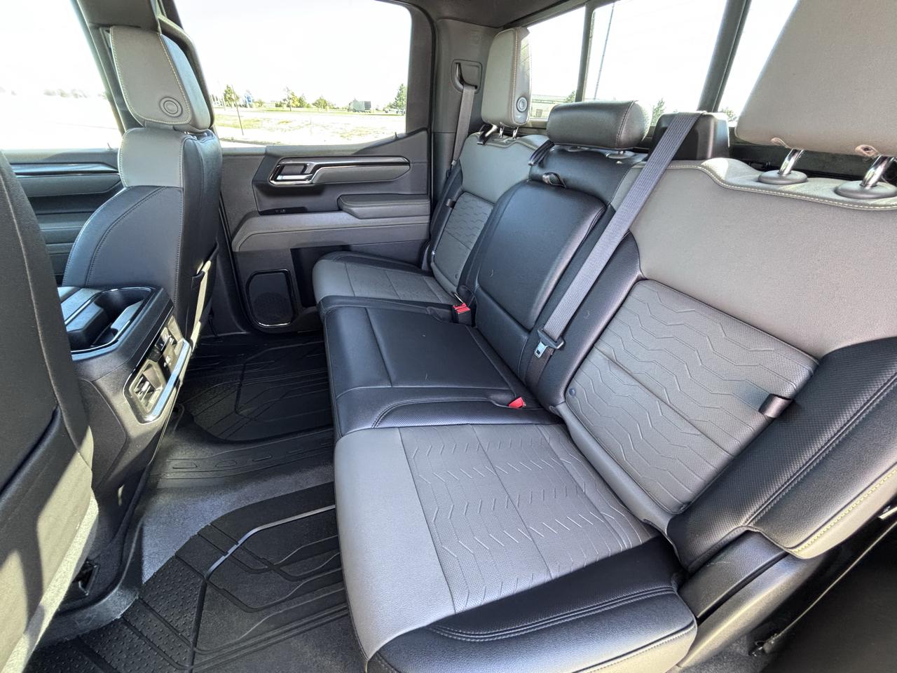 Chevrolet Silverado 1500 4WD Crew Cab 147" ZR2 2022