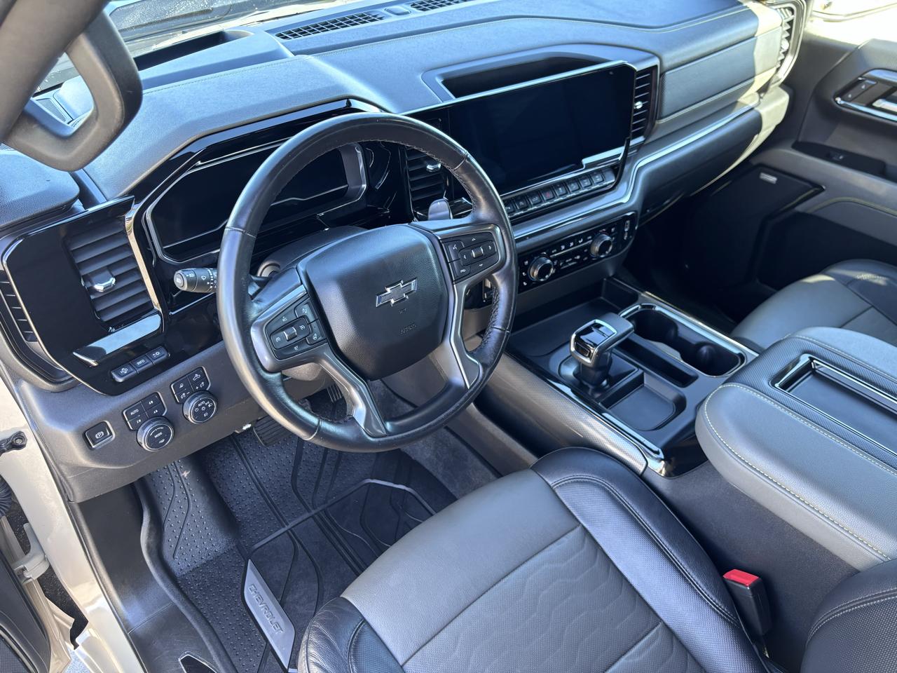 Chevrolet Silverado 1500 4WD Crew Cab 147" ZR2 2022