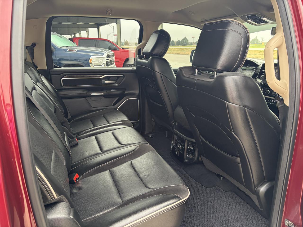 RAM 1500 Laramie 4x4 Crew Cab 5'7" Box 2019
