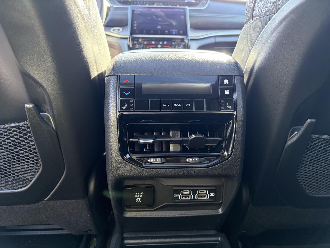 Jeep Grand Cherokee L Limited 4x4 2025