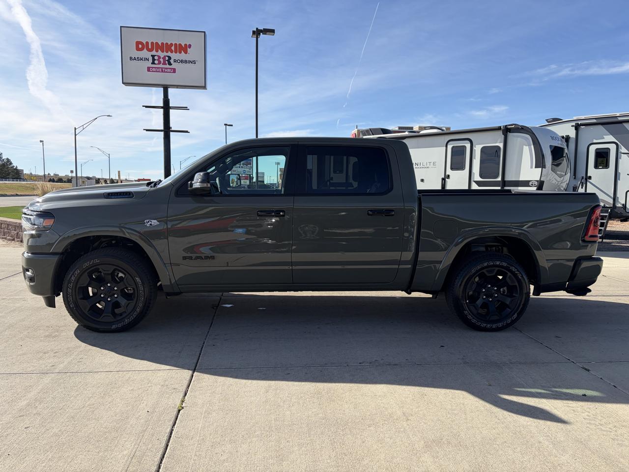 RAM 1500 Big Horn 4x4 Crew Cab 5'7" Box 2026