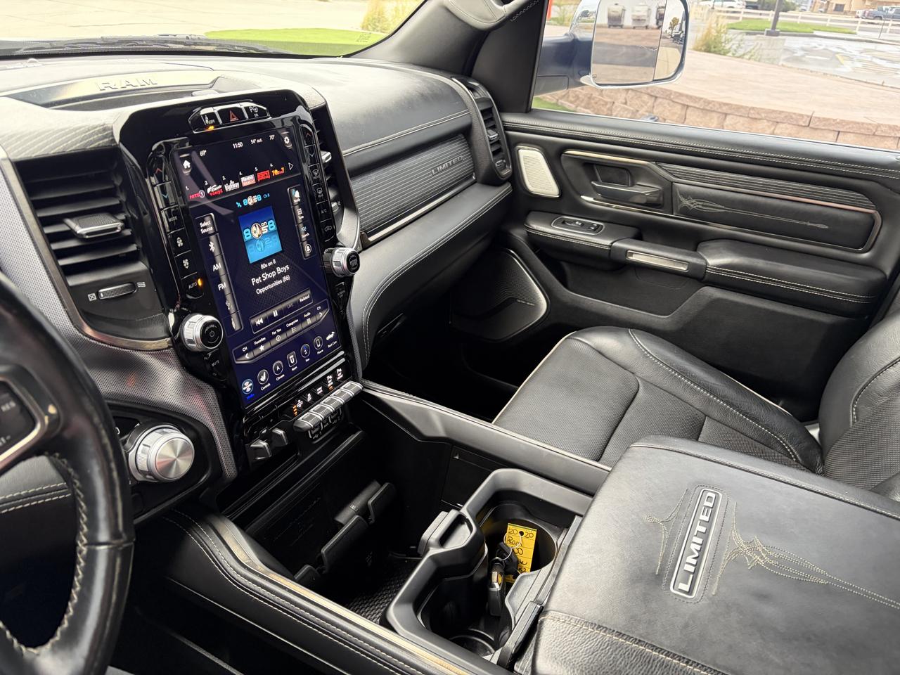 RAM 1500 Limited 4x4 Crew Cab 5'7" Box 2020