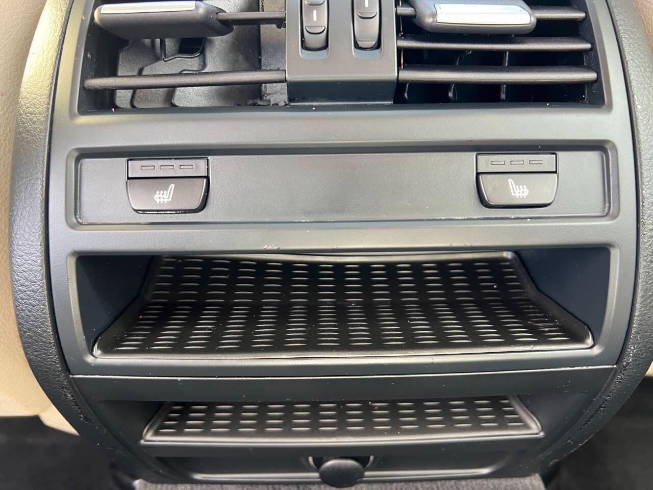 BMW 5-Series 528i xDrive 2013