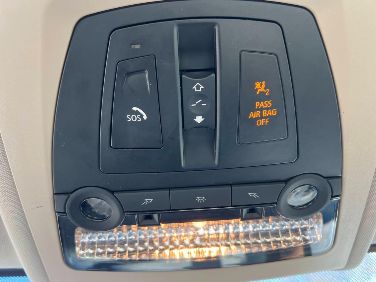 BMW 5-Series 528i xDrive 2013