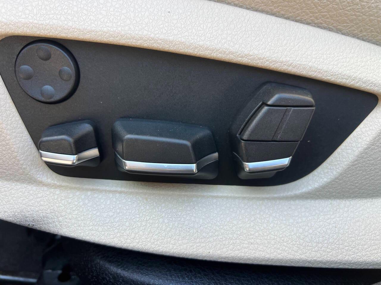 BMW 5-Series 528i xDrive 2013