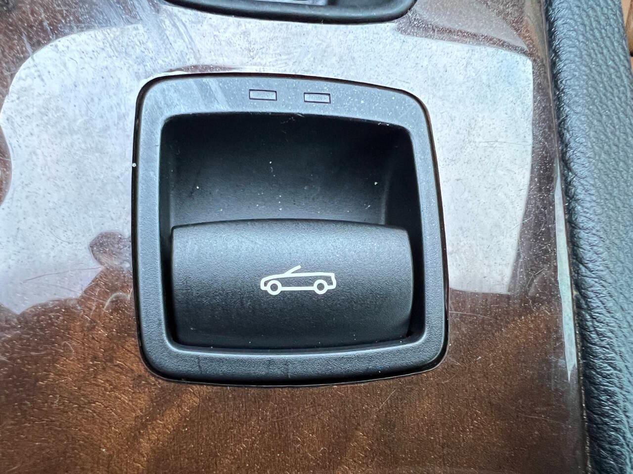 BMW 3-Series 335i Convertible 2008