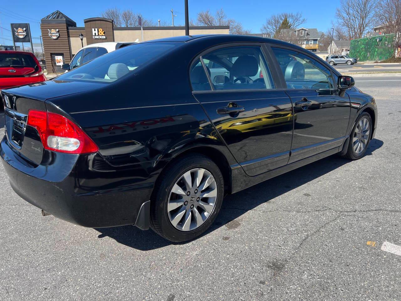 Honda Civic EX Sedan 5-Speed AT 2011