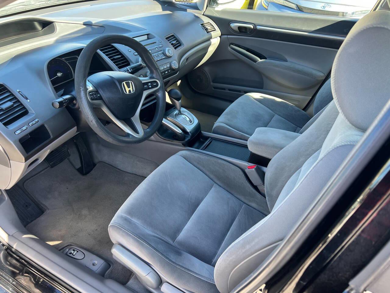 Honda Civic EX Sedan 5-Speed AT 2011