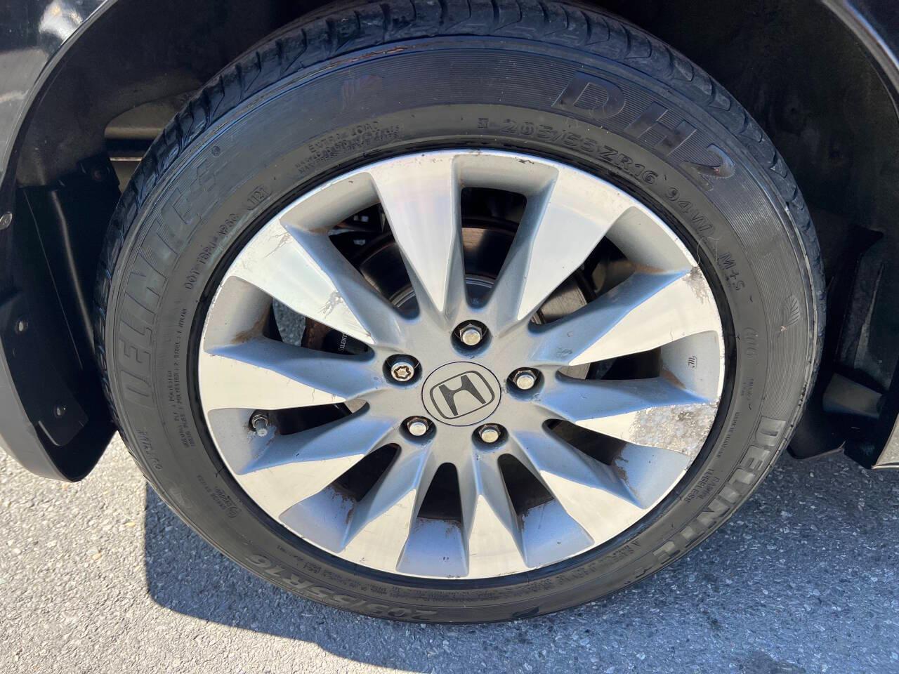 Honda Civic EX Sedan 5-Speed AT 2011