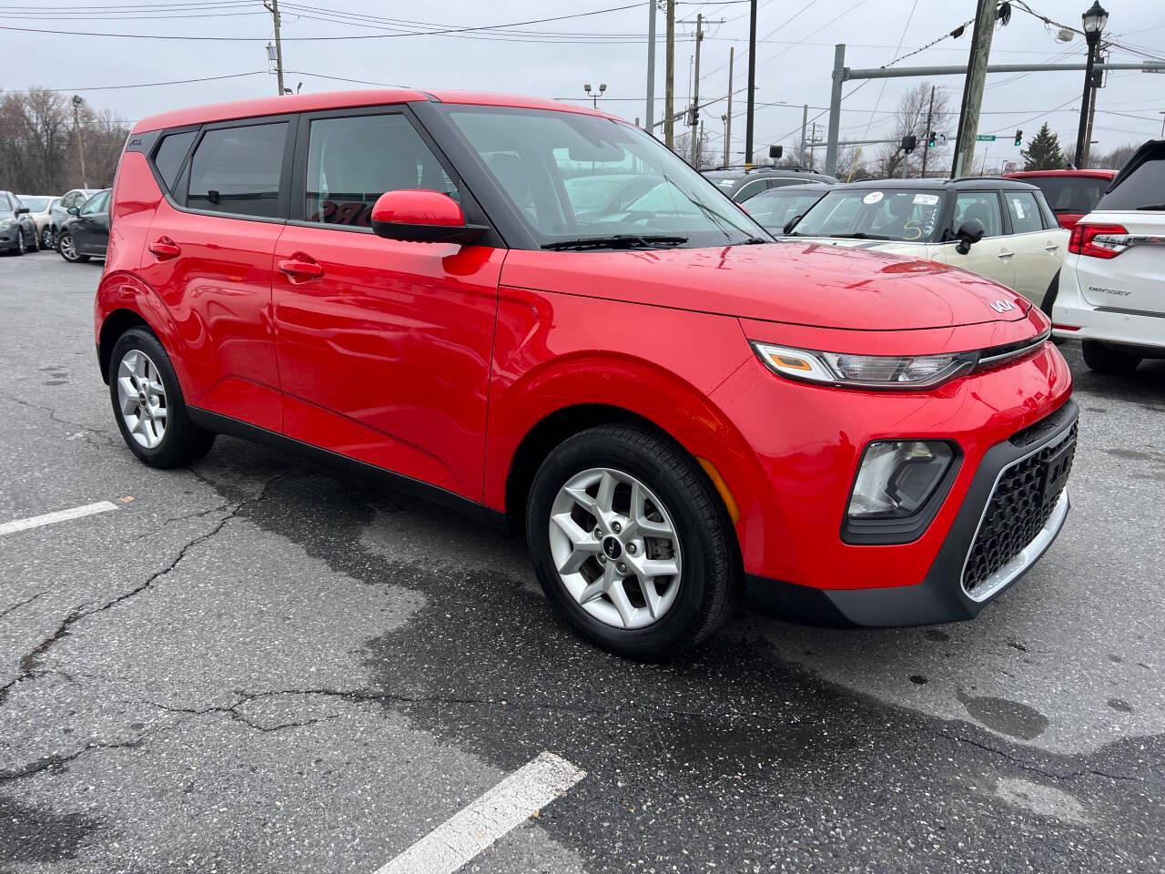Kia Soul LX CVT 2022