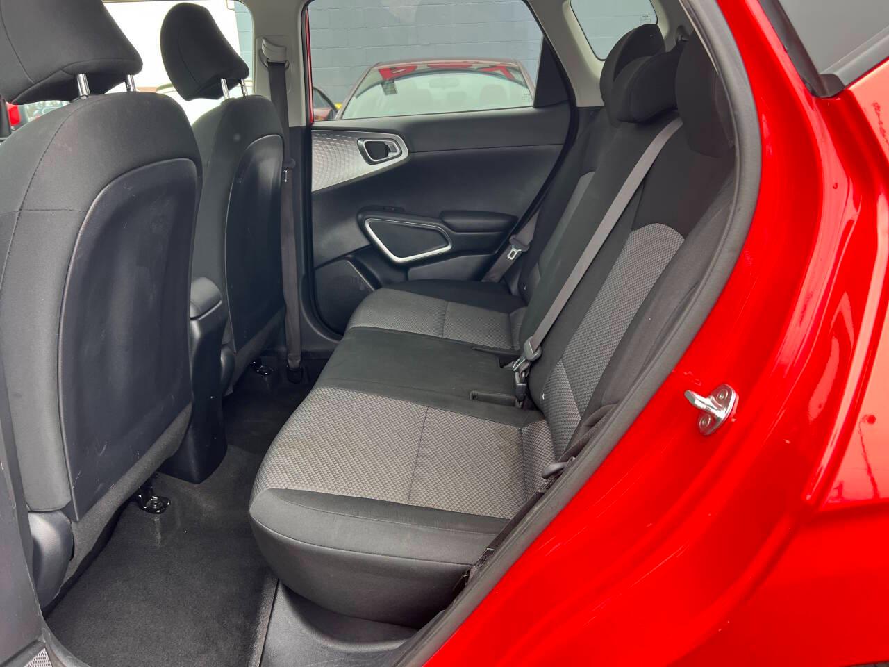 Kia Soul LX CVT 2022