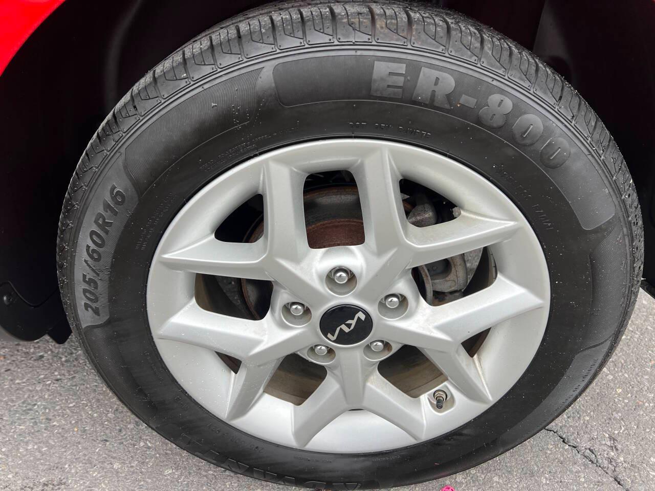 Kia Soul LX CVT 2022